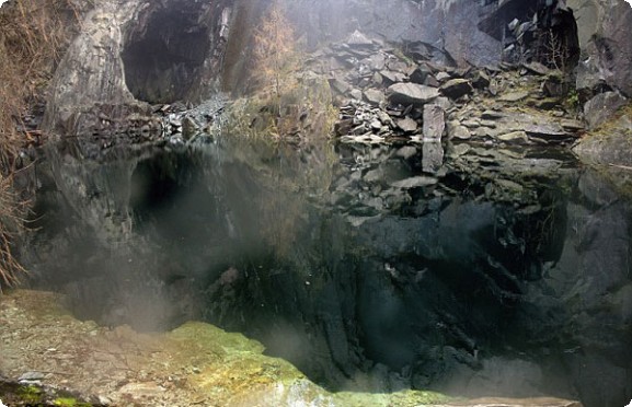 Была признана самой жуткой пещерой в мире «Закрытый Ходж»